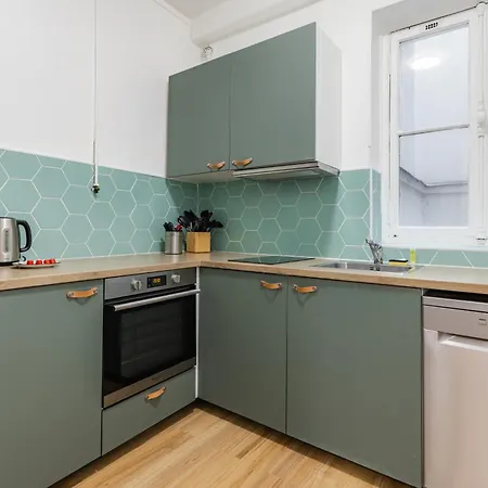 Apartment Chic & Centra 2 Bedrooms In The Heart Of Le Marais Paris