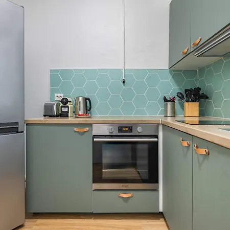 Chic & Centra 2 Bedrooms In The Heart Of Le Marais Paris