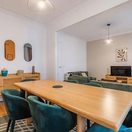 Chic & Centra 2 Bedrooms In The Heart Of Le Marais *